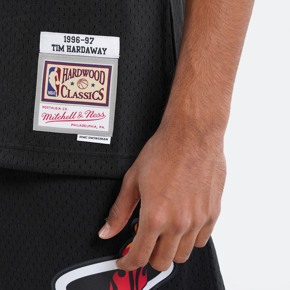 Mitchell & Ness Miami Heat Tim Hardaway Jersey 1996-97 Black - Image 4