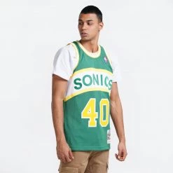 Mitchell & Ness Seattle SuperSonics Shawn Kemp 1994-95 Jersey GREEN